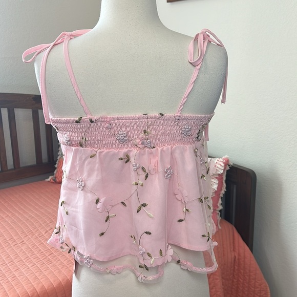 Babydoll Crop Top SHEIN NWT Floral 3D Embroidered Pink size Small - Picture 4 of 13